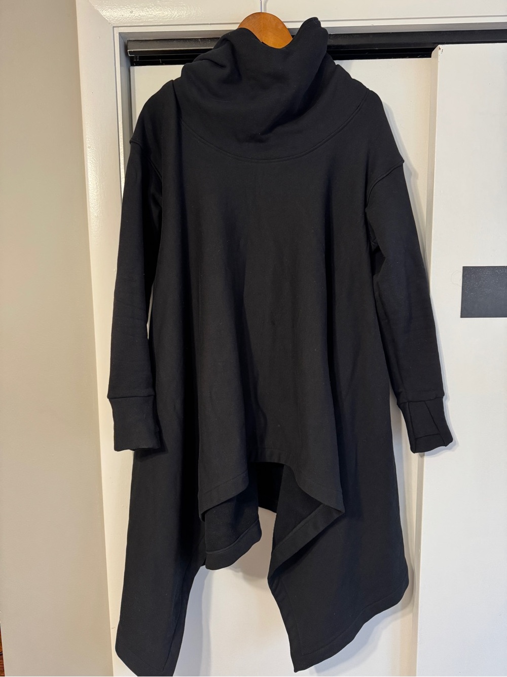 Marcella New York Rivington Sweatshirt Tunic With Hood Black Size S
